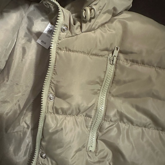 PacSun cropped puffer coat - Picture 3 of 9